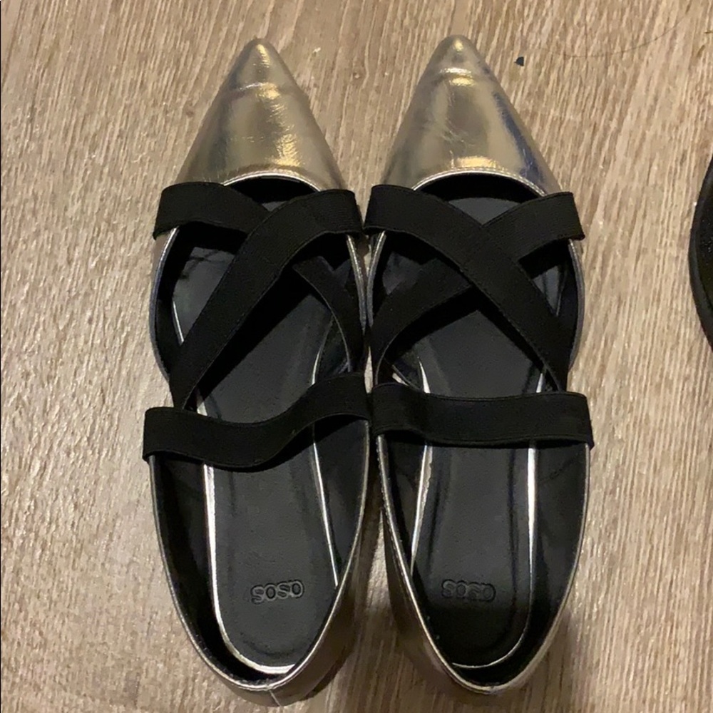 Silver ballerina flats only worn once